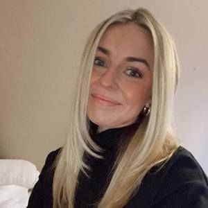 Meet your Posher, Abby